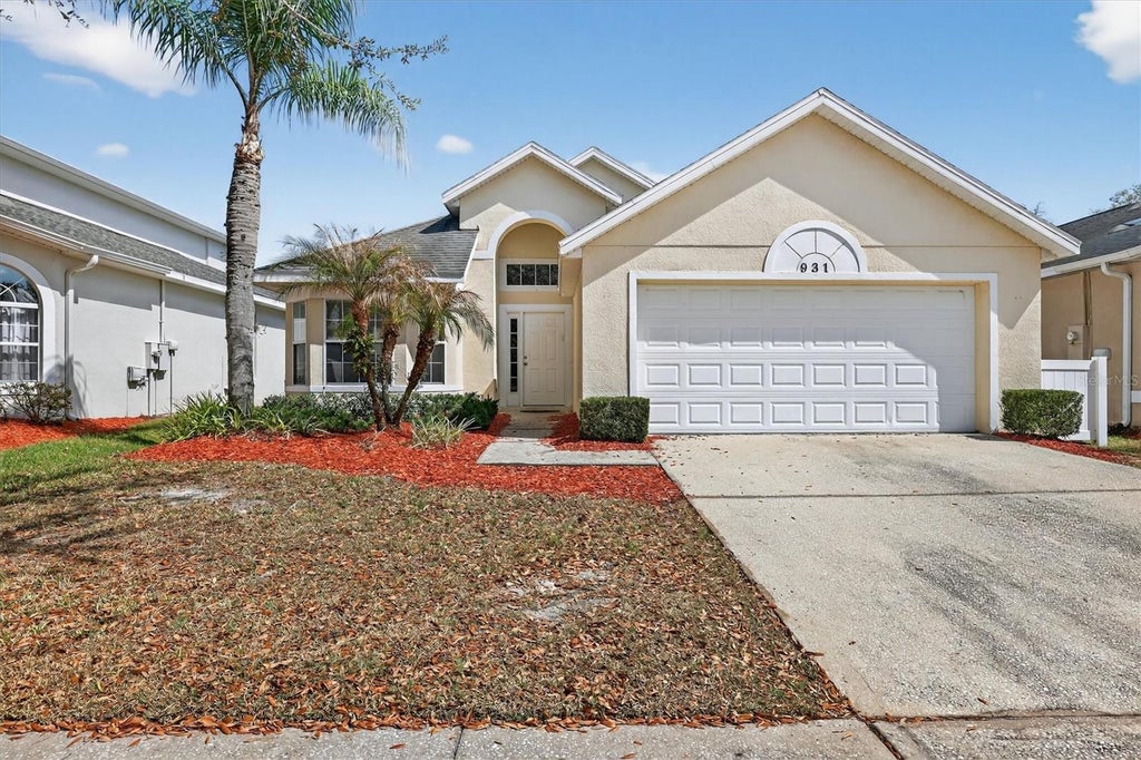 Photo of 931 Emerald Green Court, Kissimmee, FL 34746 (MLS # S5155241)