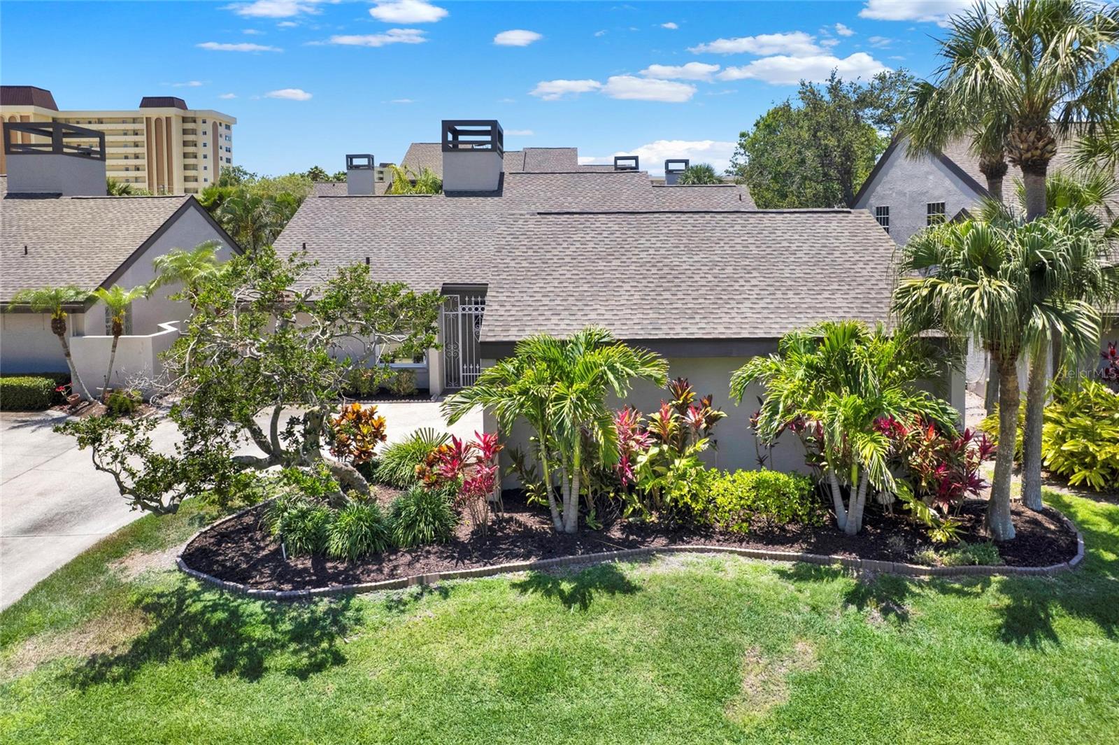 4694 HURON ROAD