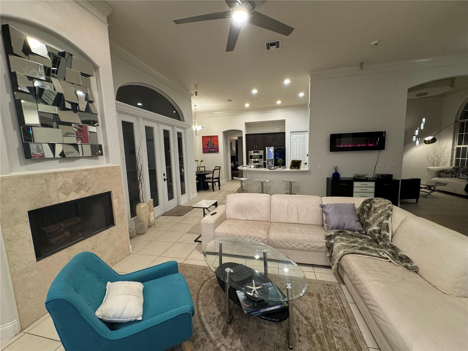 SOUTH BAY VILLAS - Residential Lease