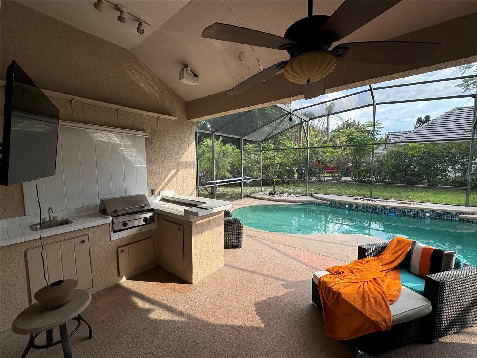 SOUTH BAY VILLAS - Residential Lease