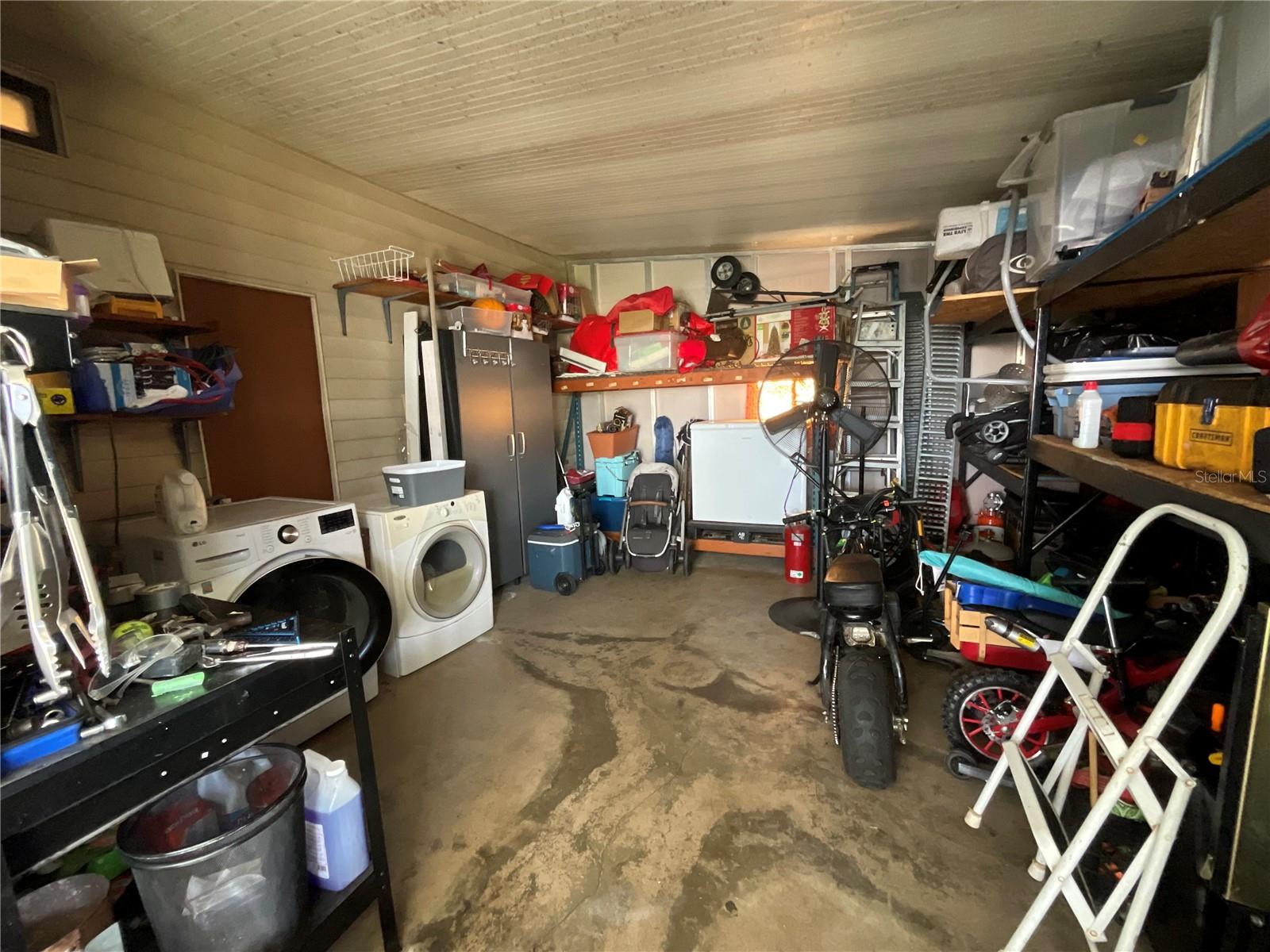 SHADOW BROOK MOBILE HOME - Residential