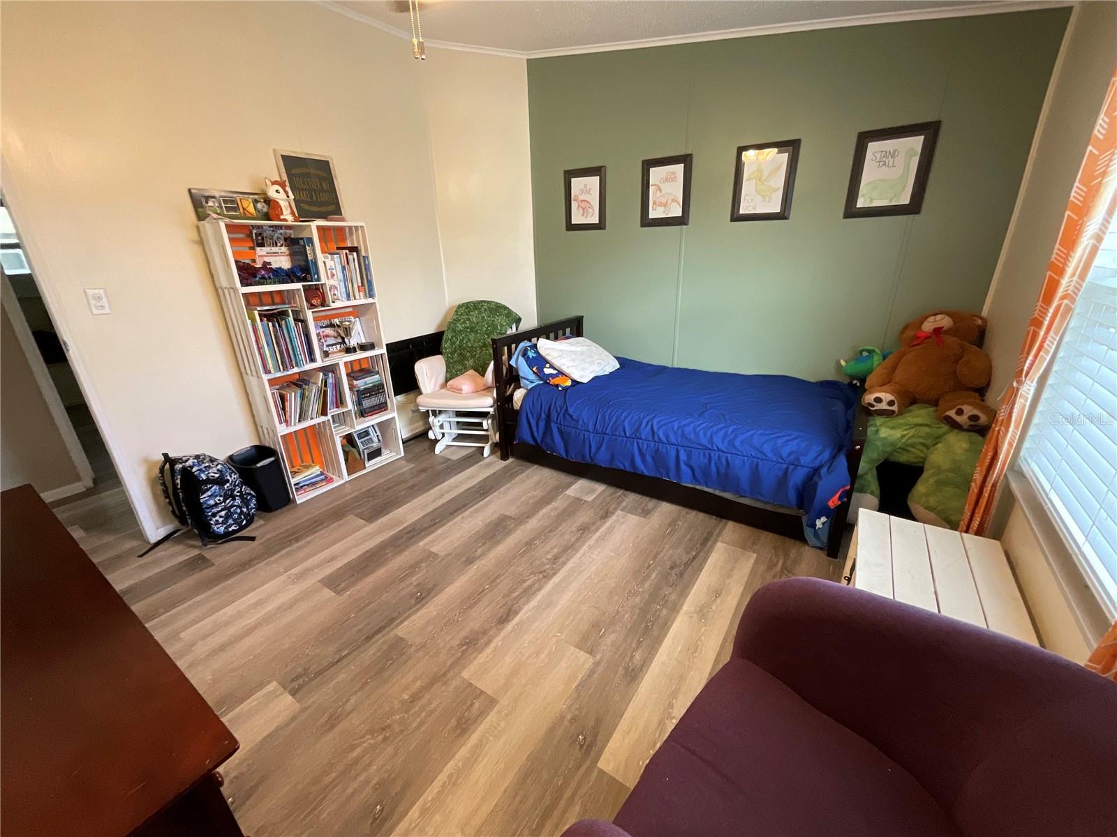 SHADOW BROOK MOBILE HOME - Residential