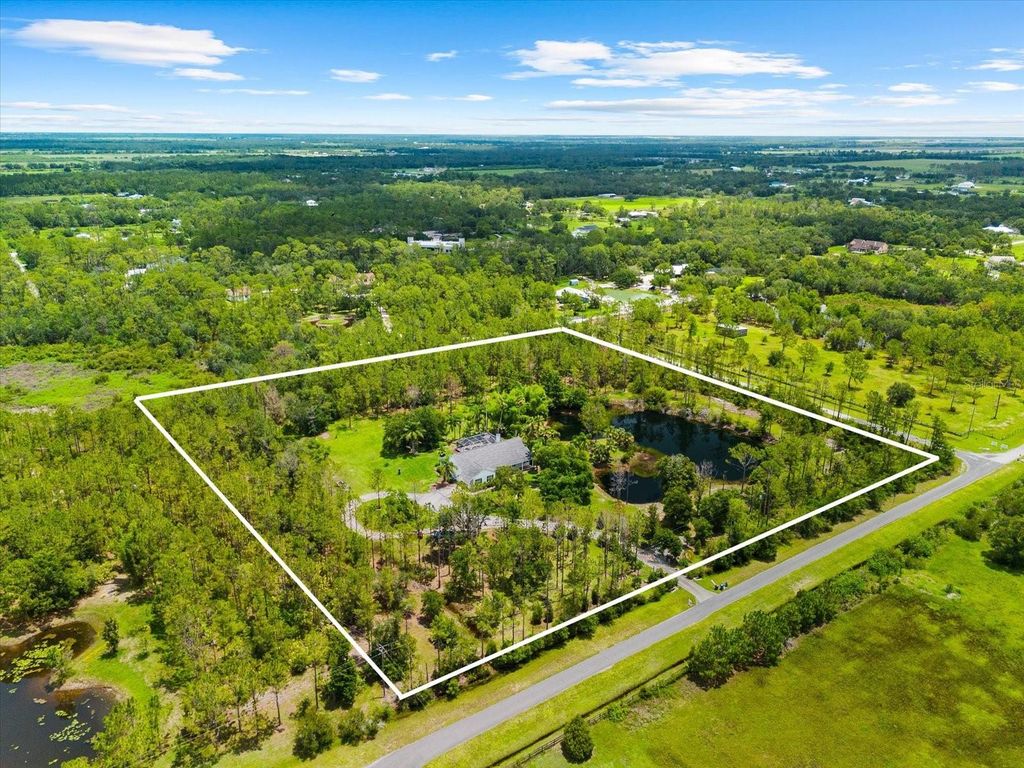 Photo of 21705 67th Avenue E, Bradenton, FL 34211 (MLS # A4656987)