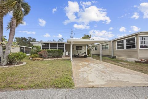 A home in PORT CHARLOTTE