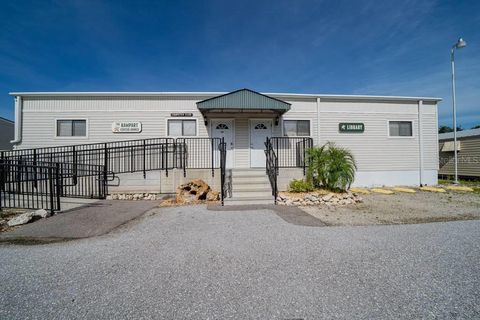 A home in PORT CHARLOTTE