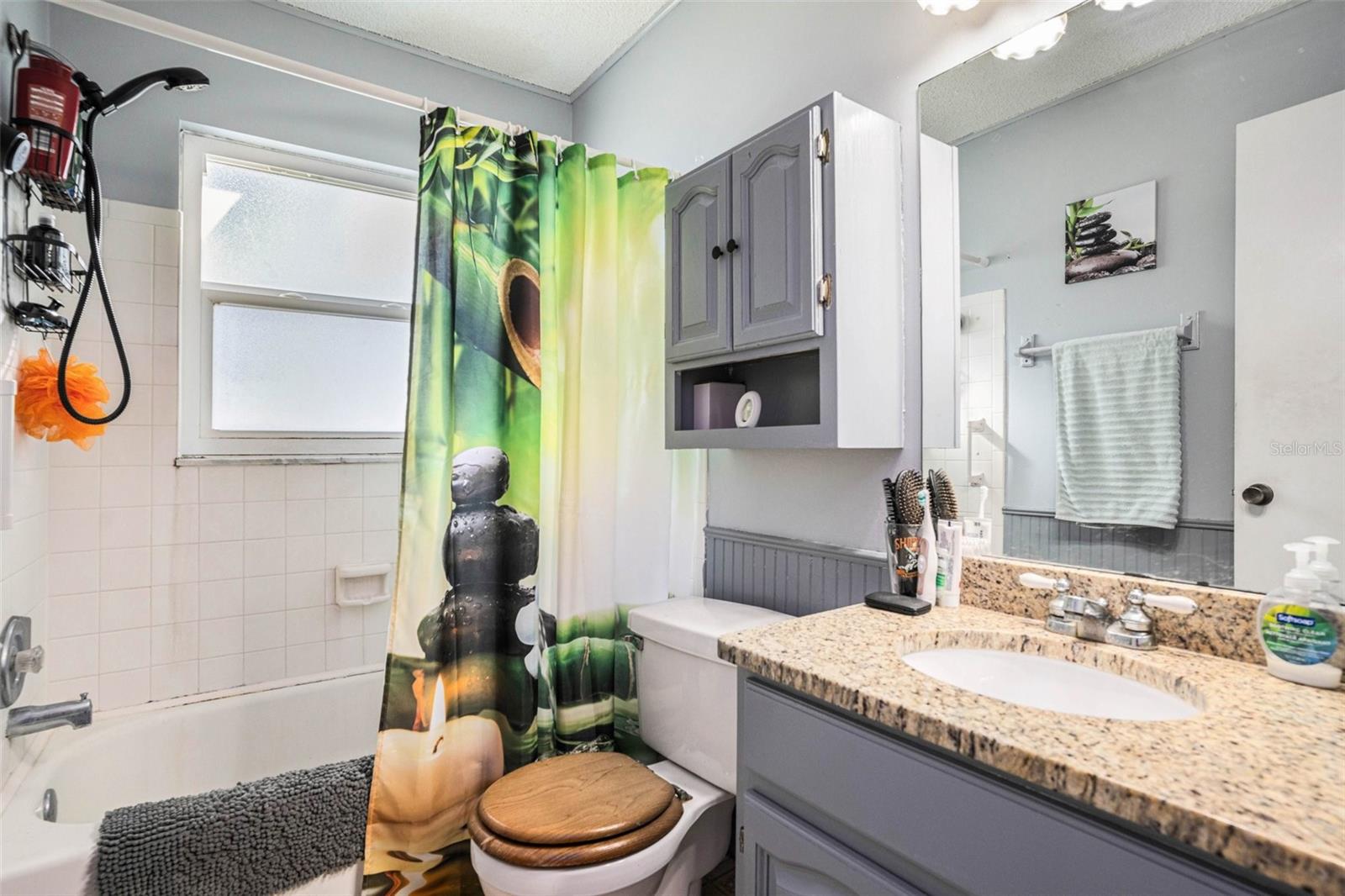 SEVEN SPRINGS HOMES - Residential