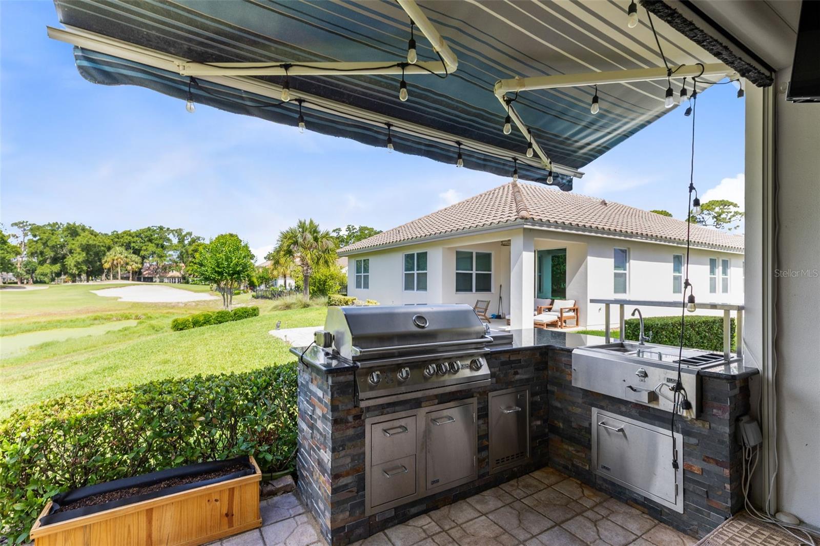ESTATES/SWEETWATER GOLF & COUN - Residential