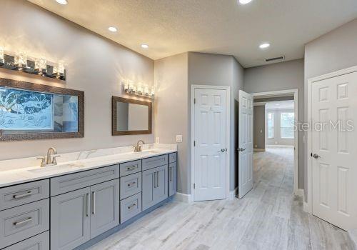 ENGLEWOOD GARDENS - Residential Lease