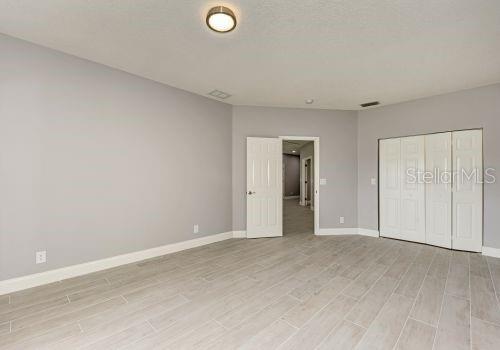 ENGLEWOOD GARDENS - Residential Lease