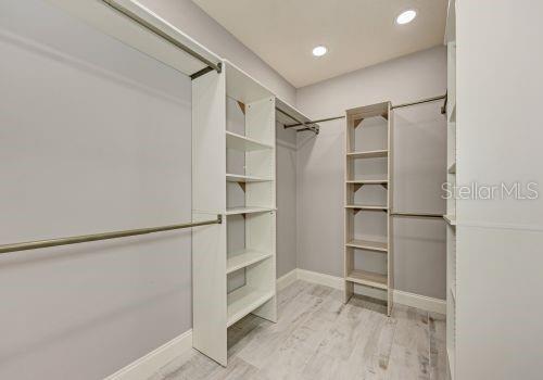 ENGLEWOOD GARDENS - Residential Lease