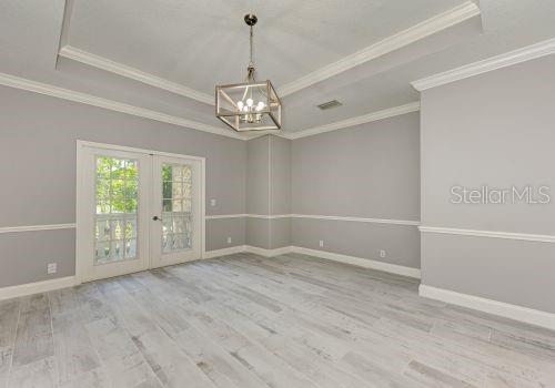 ENGLEWOOD GARDENS - Residential Lease