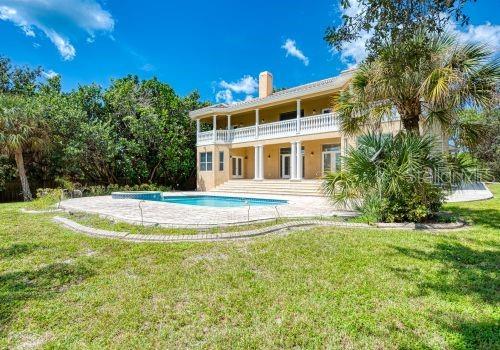 ENGLEWOOD GARDENS - Residential Lease