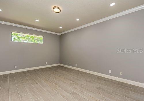 ENGLEWOOD GARDENS - Residential Lease