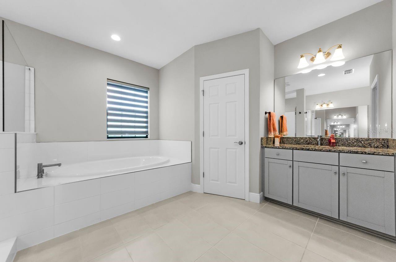 SANCTUARY/JOHN MOORE ROAD - Residential