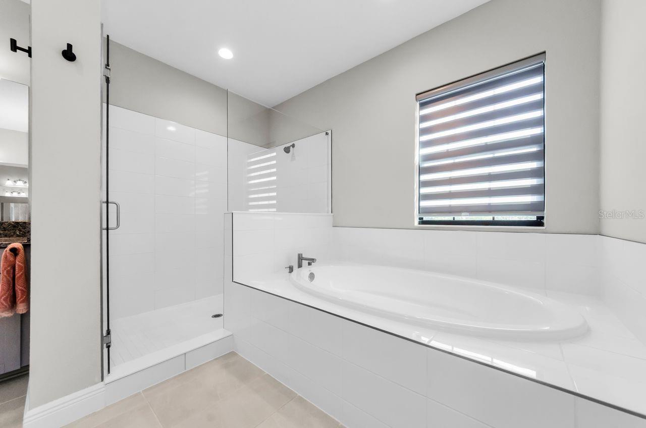 SANCTUARY/JOHN MOORE ROAD - Residential