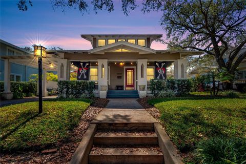 Photo of 3006 W Harbor View Avenue, Tampa, FL 33611 (MLS # TB8437727)