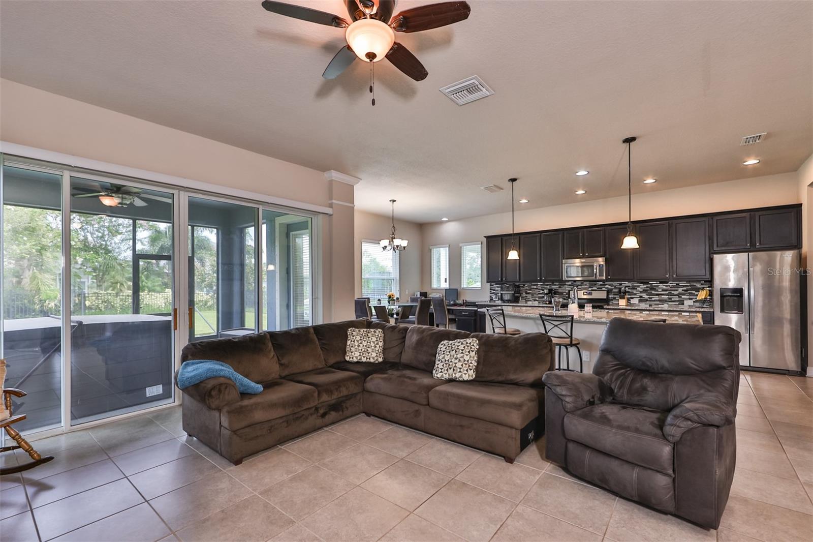 6912 MAKERS WAY