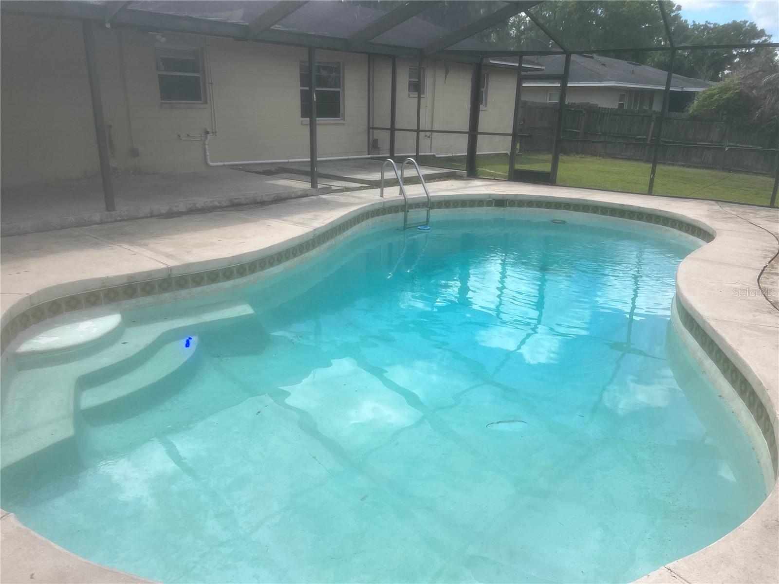 CHRISTINA SHORES - Residential