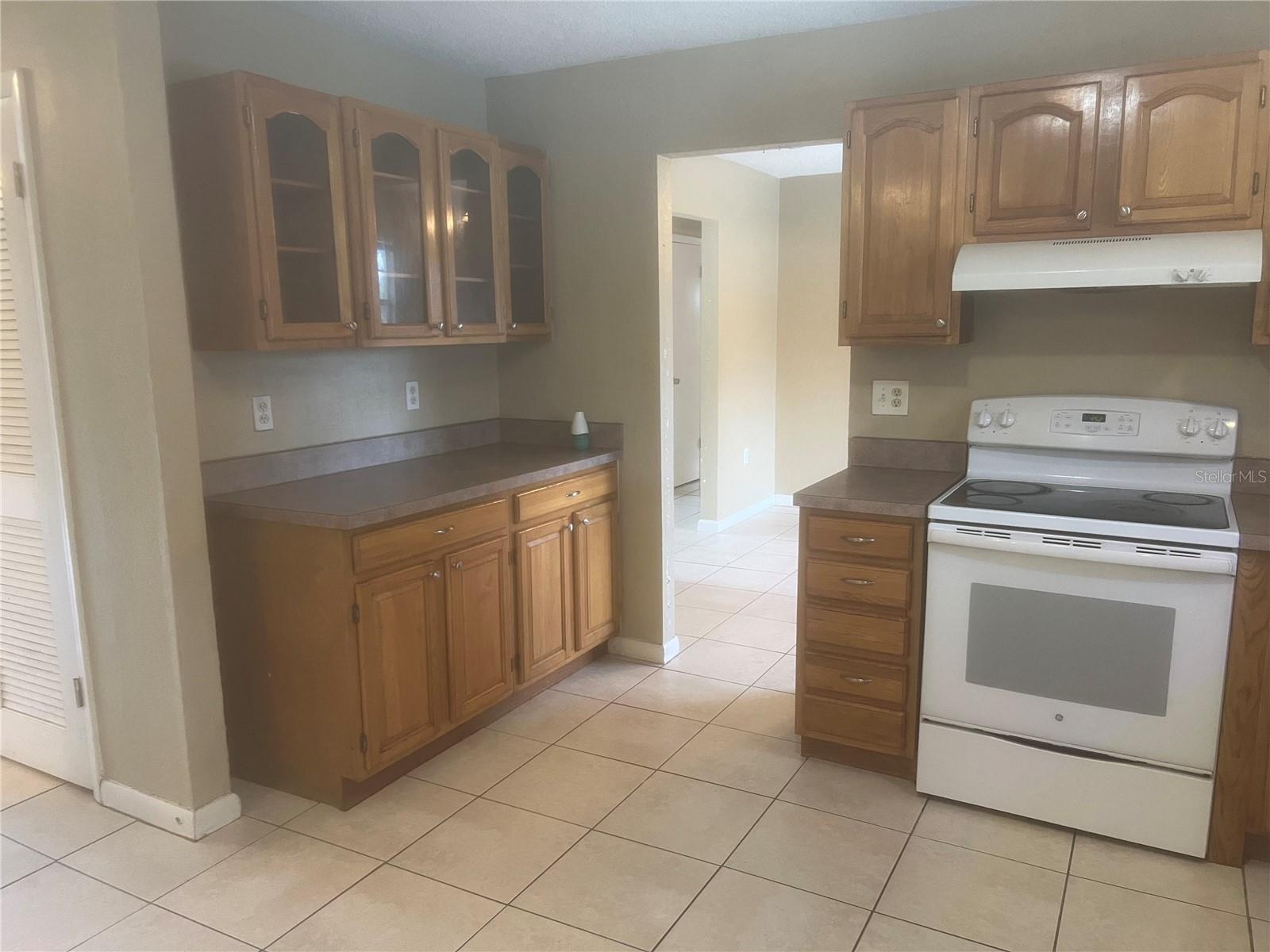 CHRISTINA SHORES - Residential