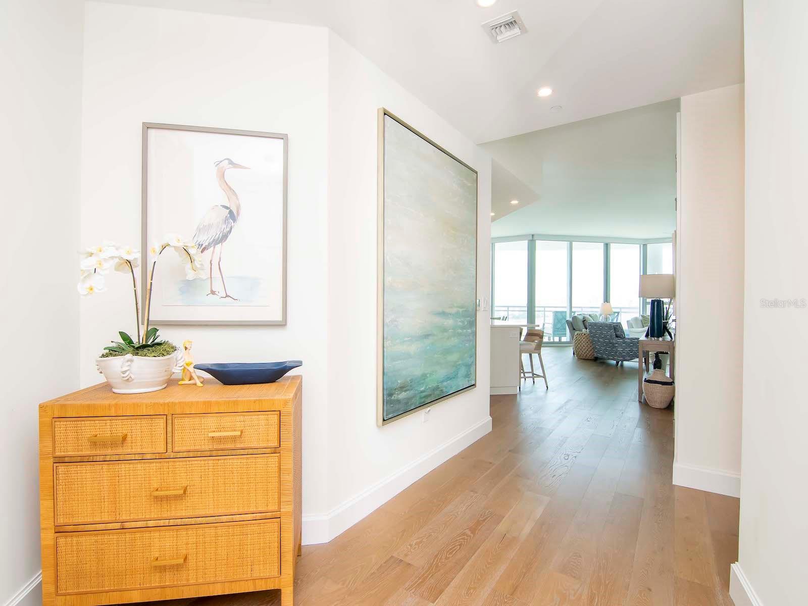 VIRAGE BAYSHORE - Residential