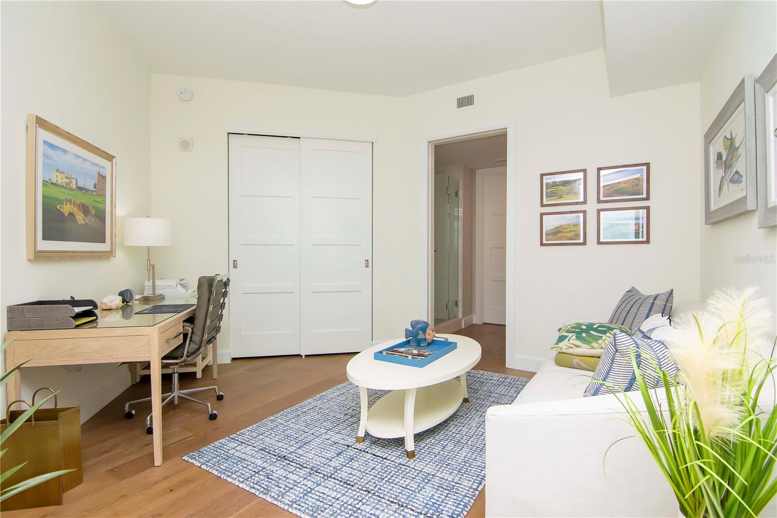 VIRAGE BAYSHORE - Residential