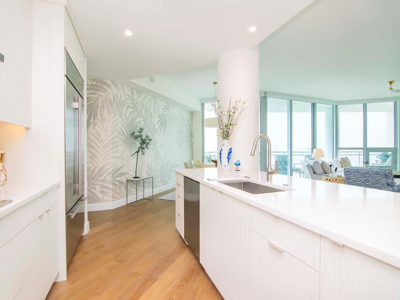 VIRAGE BAYSHORE - Residential