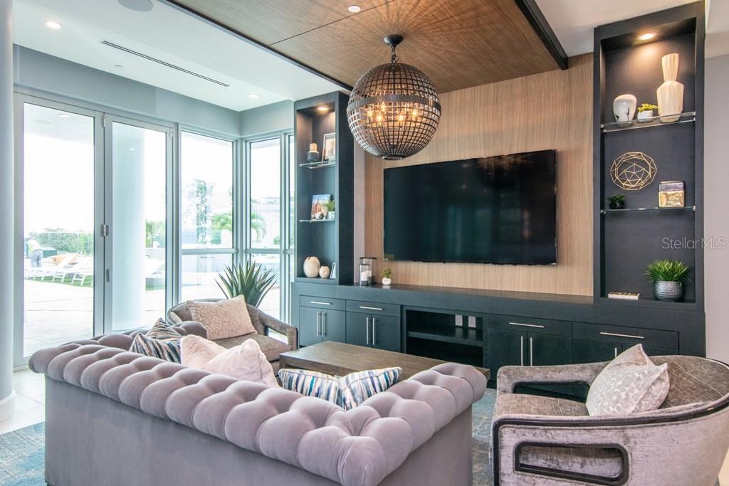 VIRAGE BAYSHORE - Residential