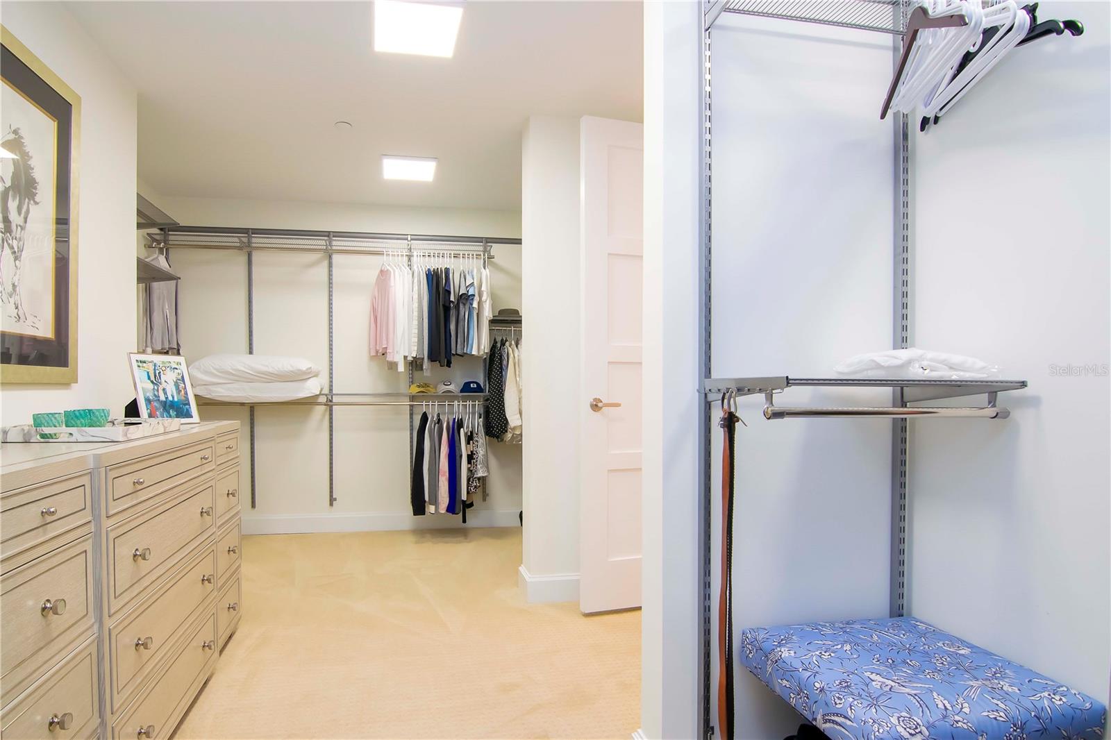 VIRAGE BAYSHORE - Residential