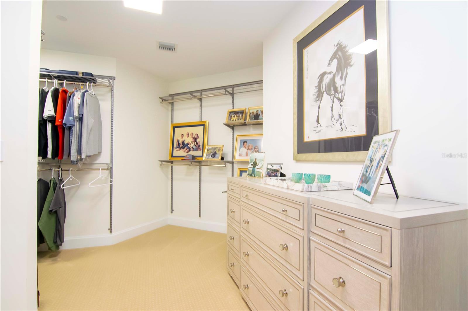 VIRAGE BAYSHORE - Residential