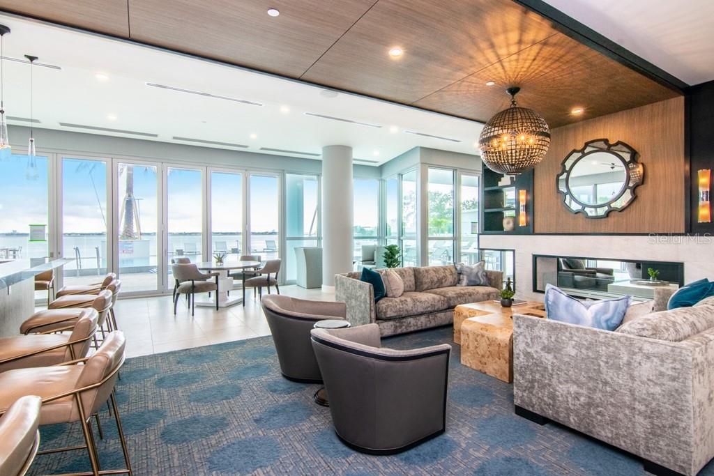 VIRAGE BAYSHORE - Residential