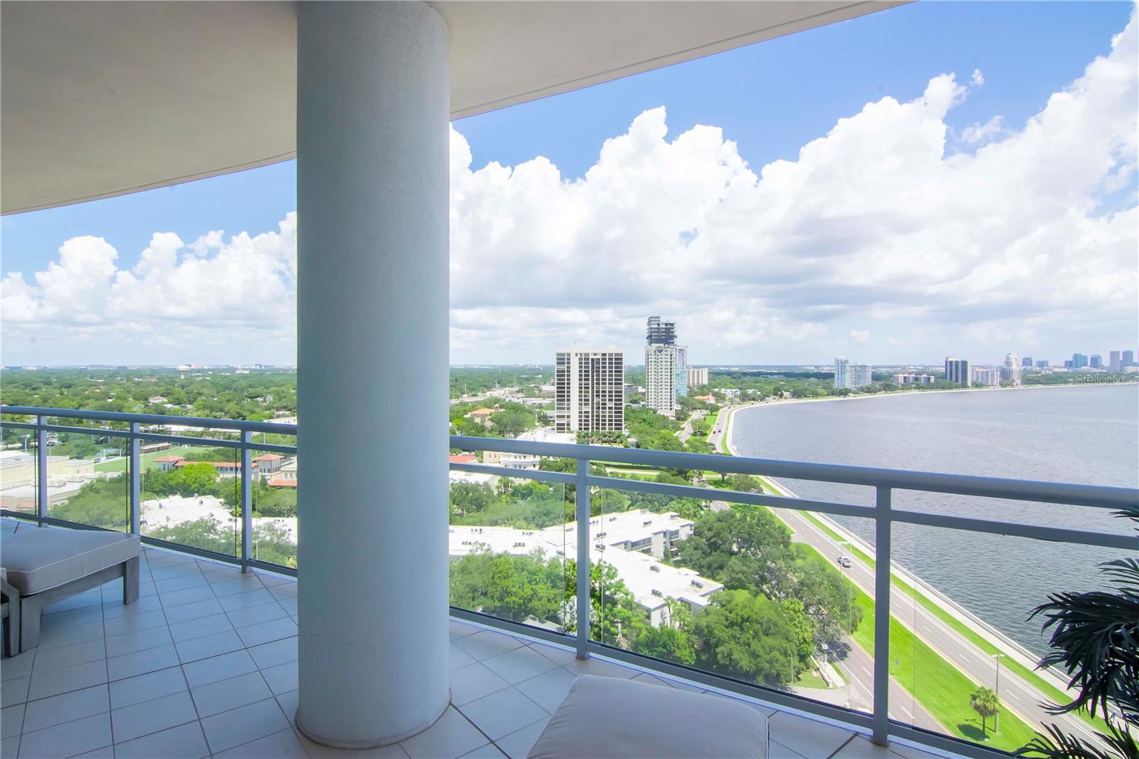 VIRAGE BAYSHORE - Residential