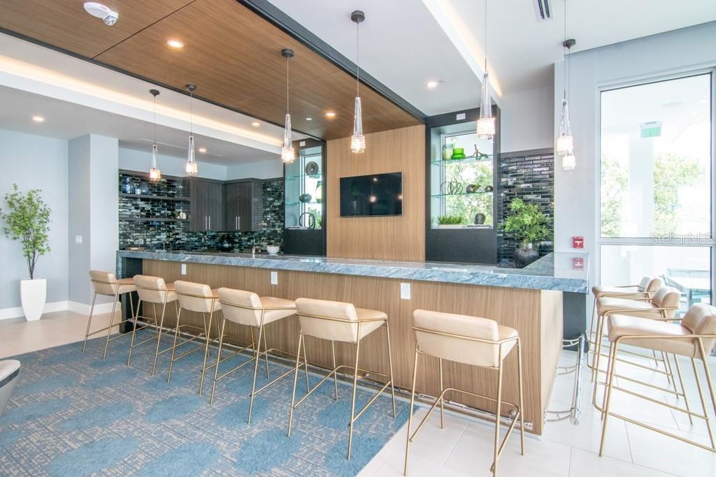 VIRAGE BAYSHORE - Residential