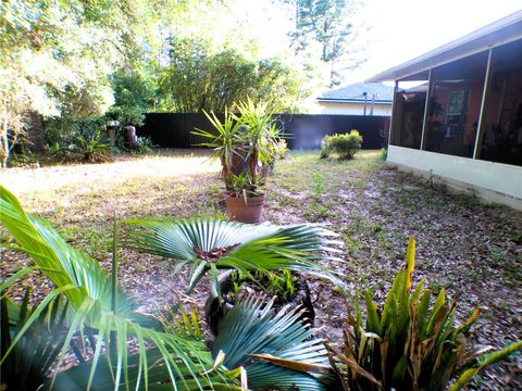 Tiny photo for 10 Sequoia Drive Trace, Ocklawaha, FL 32179 (MLS # OM724330)