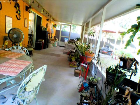 Tiny photo for 10 Sequoia Drive Trace, Ocklawaha, FL 32179 (MLS # OM724330)