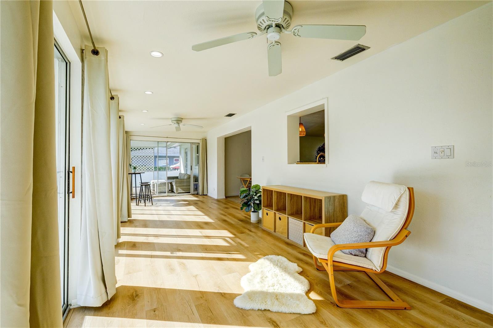 SOUTH GATE - Residential Lease