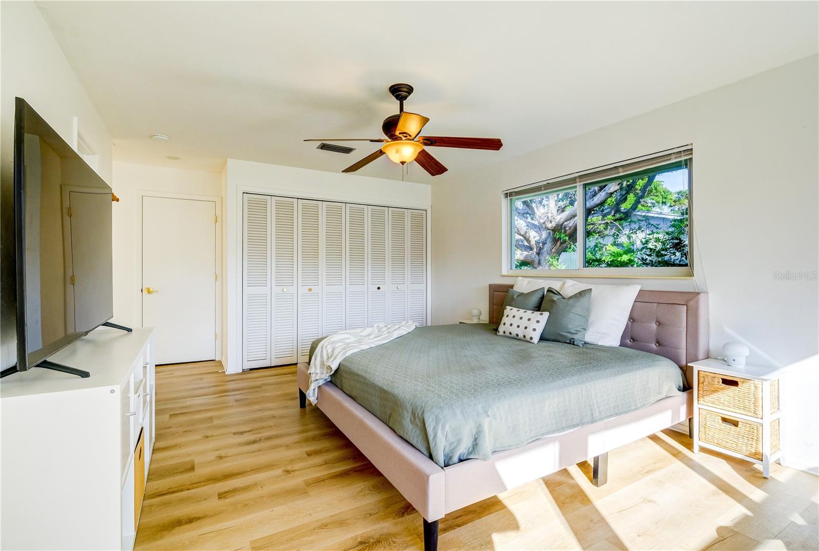 SOUTH GATE - Residential Lease