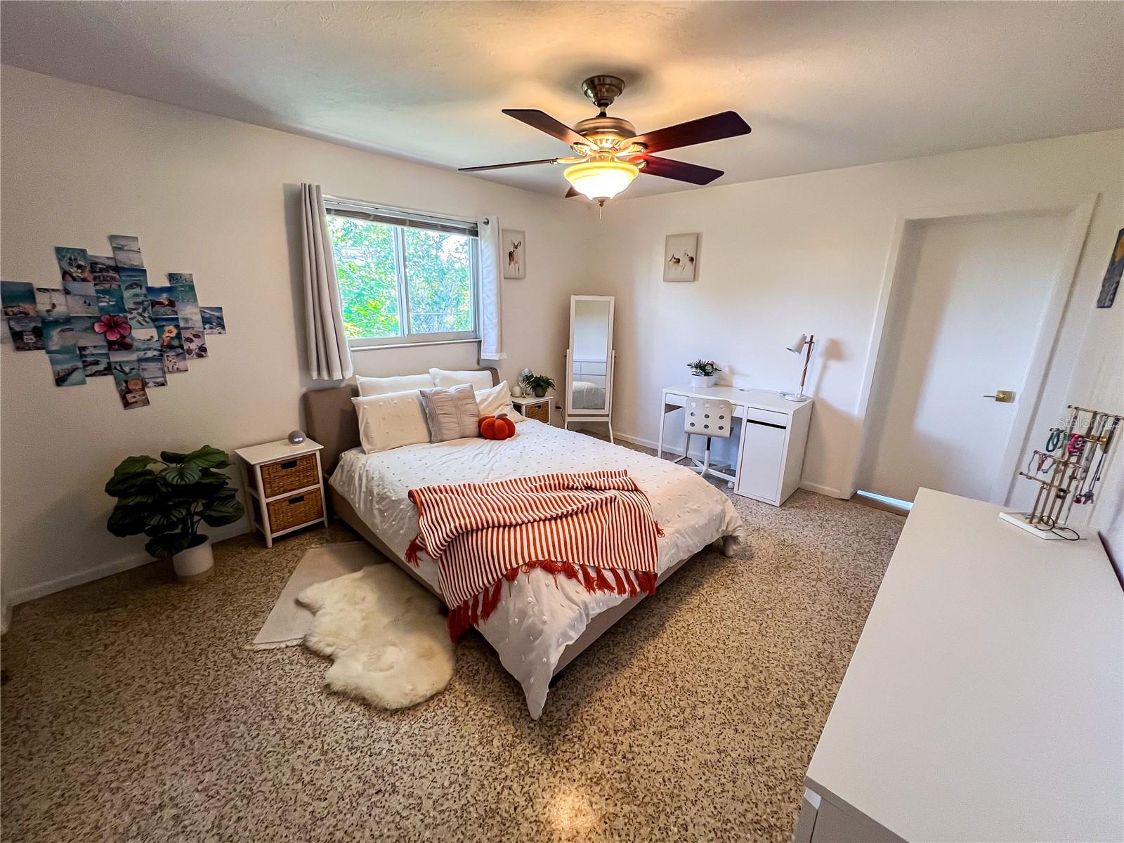 SOUTH GATE - Residential Lease