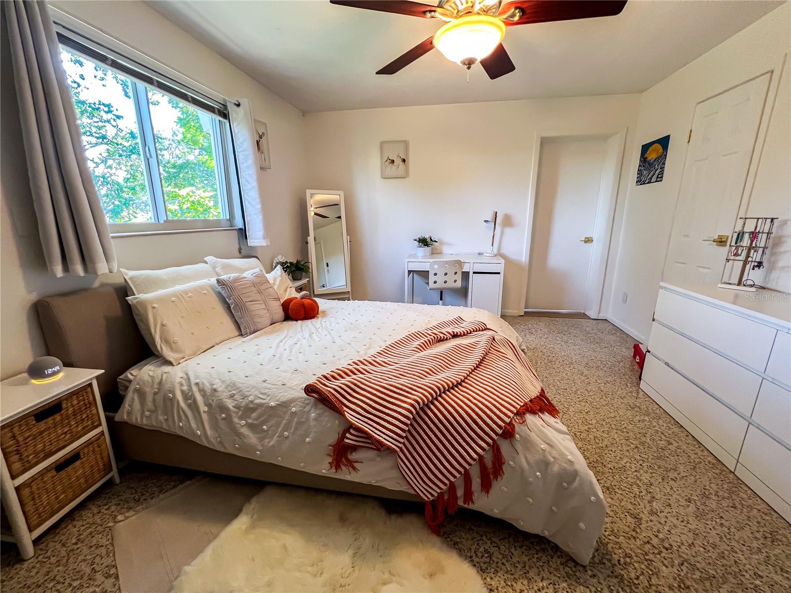 SOUTH GATE - Residential Lease