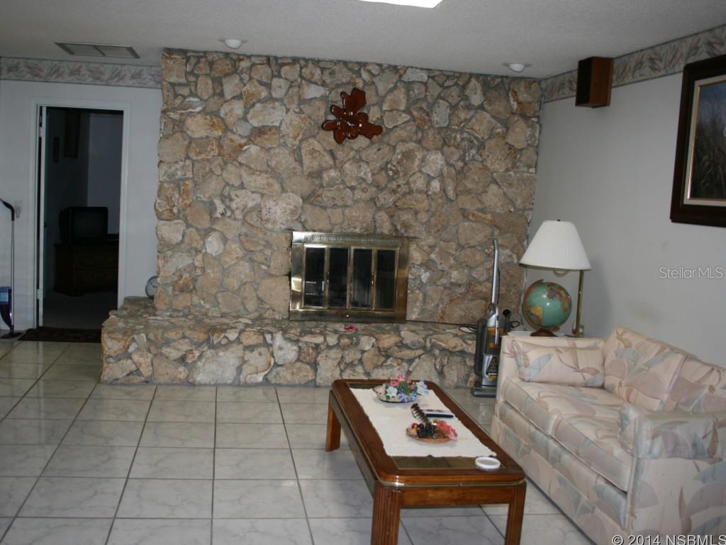 Florida Shores 01 - Residential