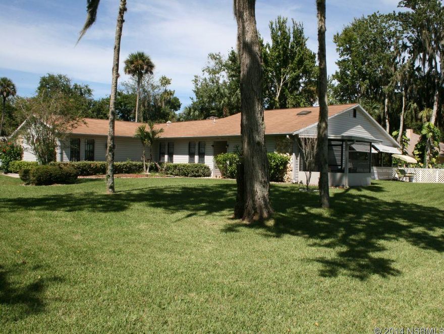 Enjoy the view, and the peace! This is a spacious house on a large pond. Nicely organized with a split floor plan, a spacious kitchen with a central island, a nice master bedroom with a walk in closet. 2 Florida rooms, one family room organized as a wet bar looking at the lake. The AC system has been changed in 2012, There is a water treatment system installed for the house, a fireplace gas in the living room, a large two car garage... Just missing you looking at the view! ;Water: City