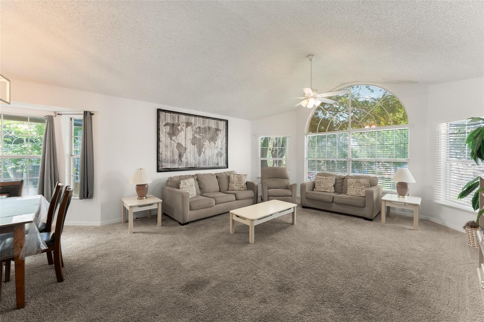 VILLAS AT SOMERSET THE - Residential