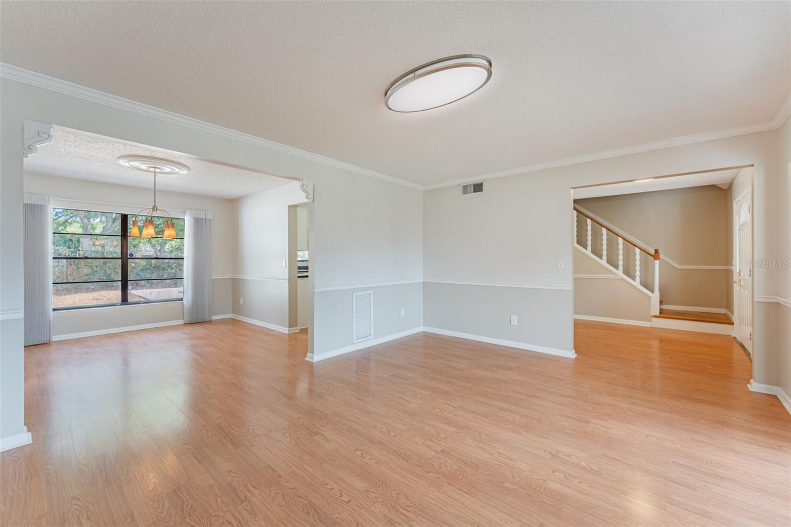 NORTHDALE SEC F UNIT 1 - Residential Lease