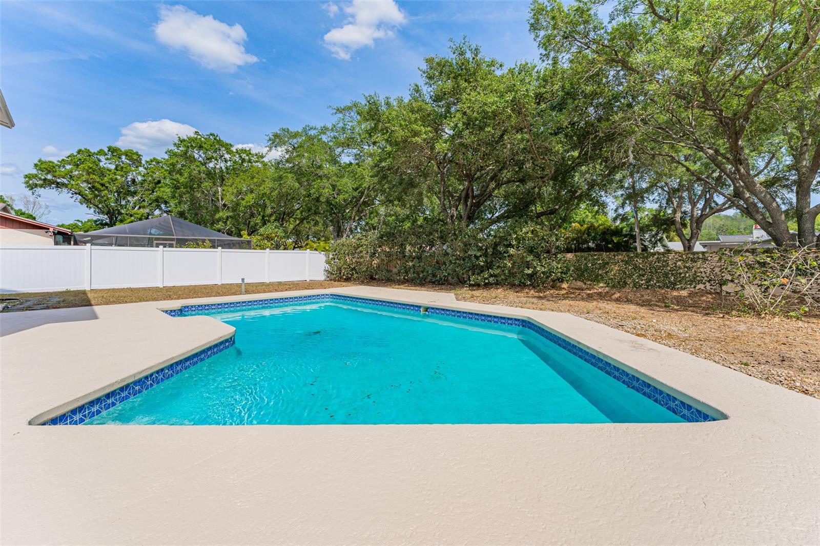 NORTHDALE SEC F UNIT 1 - Residential Lease