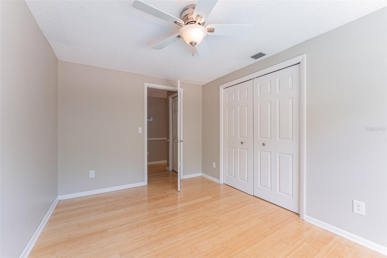 NORTHDALE SEC F UNIT 1 - Residential Lease