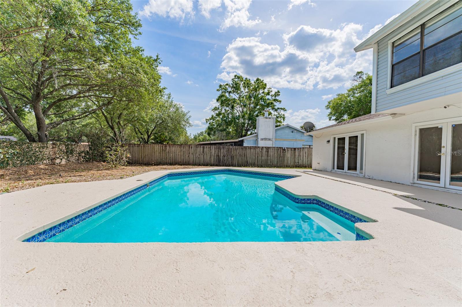 NORTHDALE SEC F UNIT 1 - Residential Lease