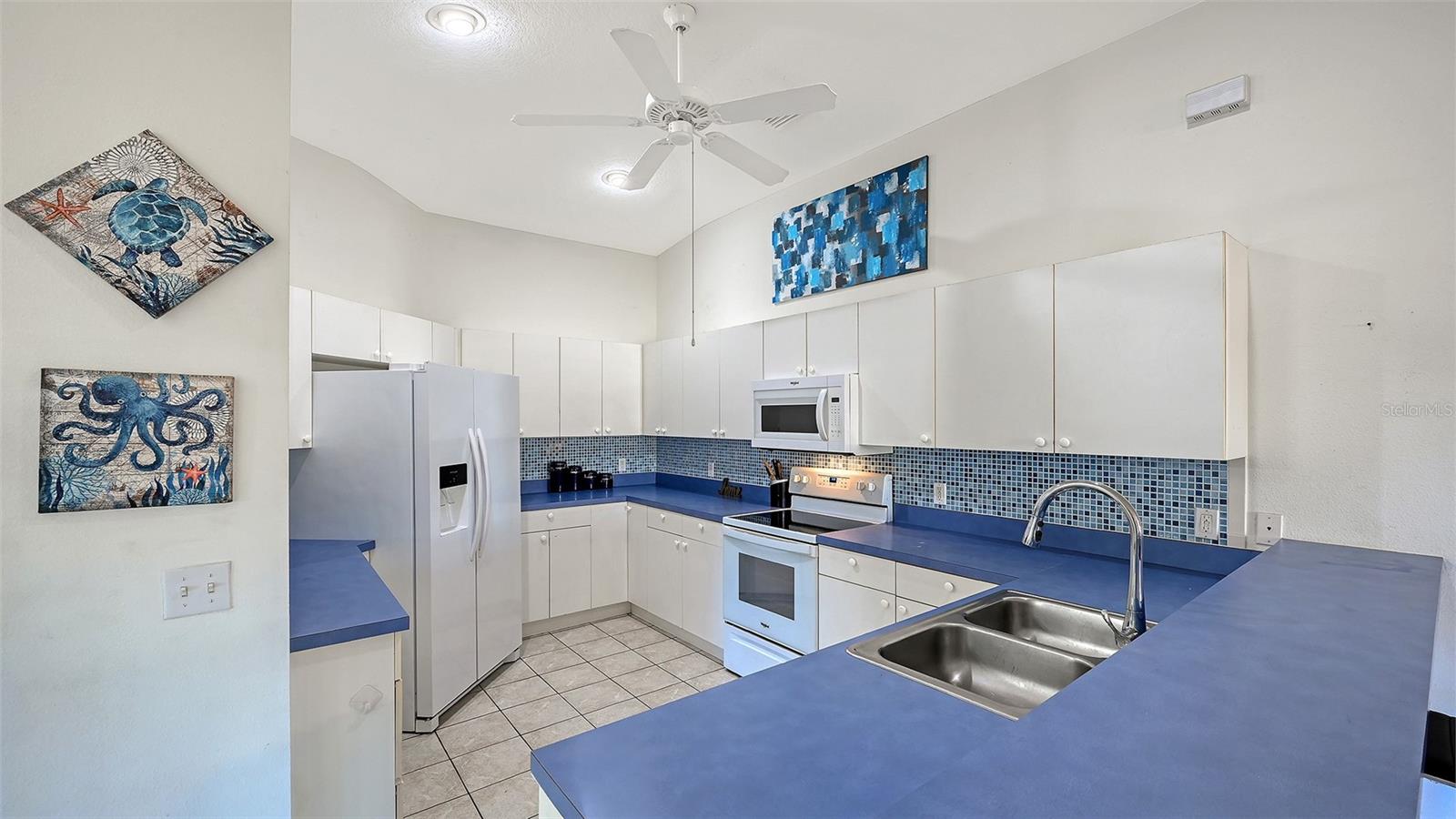 SORRENTO VILLAS 6 - Residential