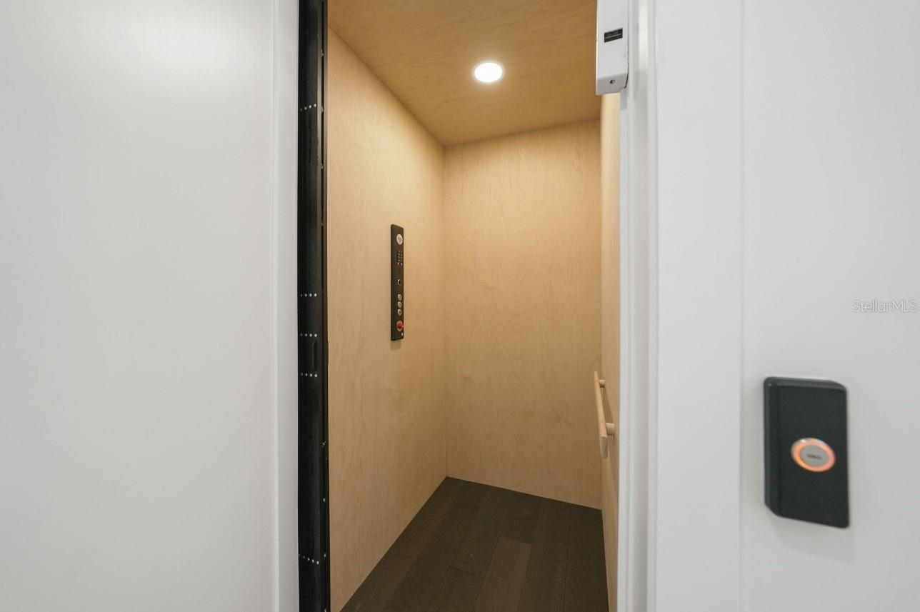 SHORE ACRES EDGEWATER SEC BLKS 17 & 18 - Residential