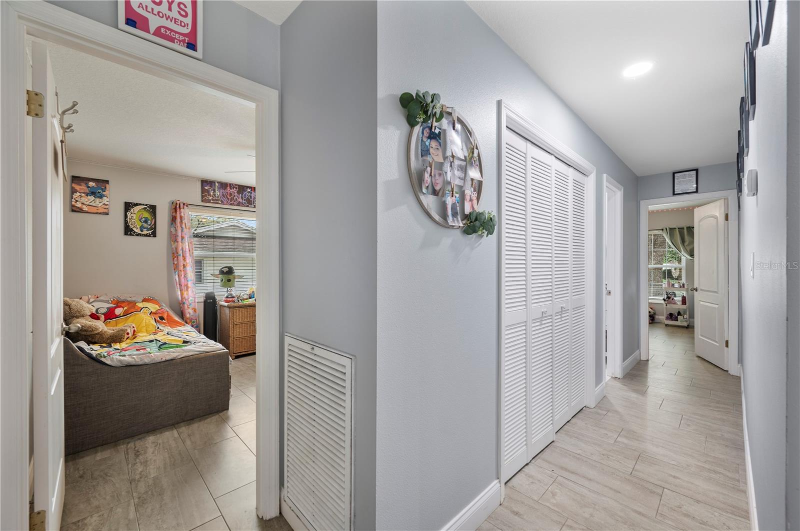 QUEENS POINT - Residential