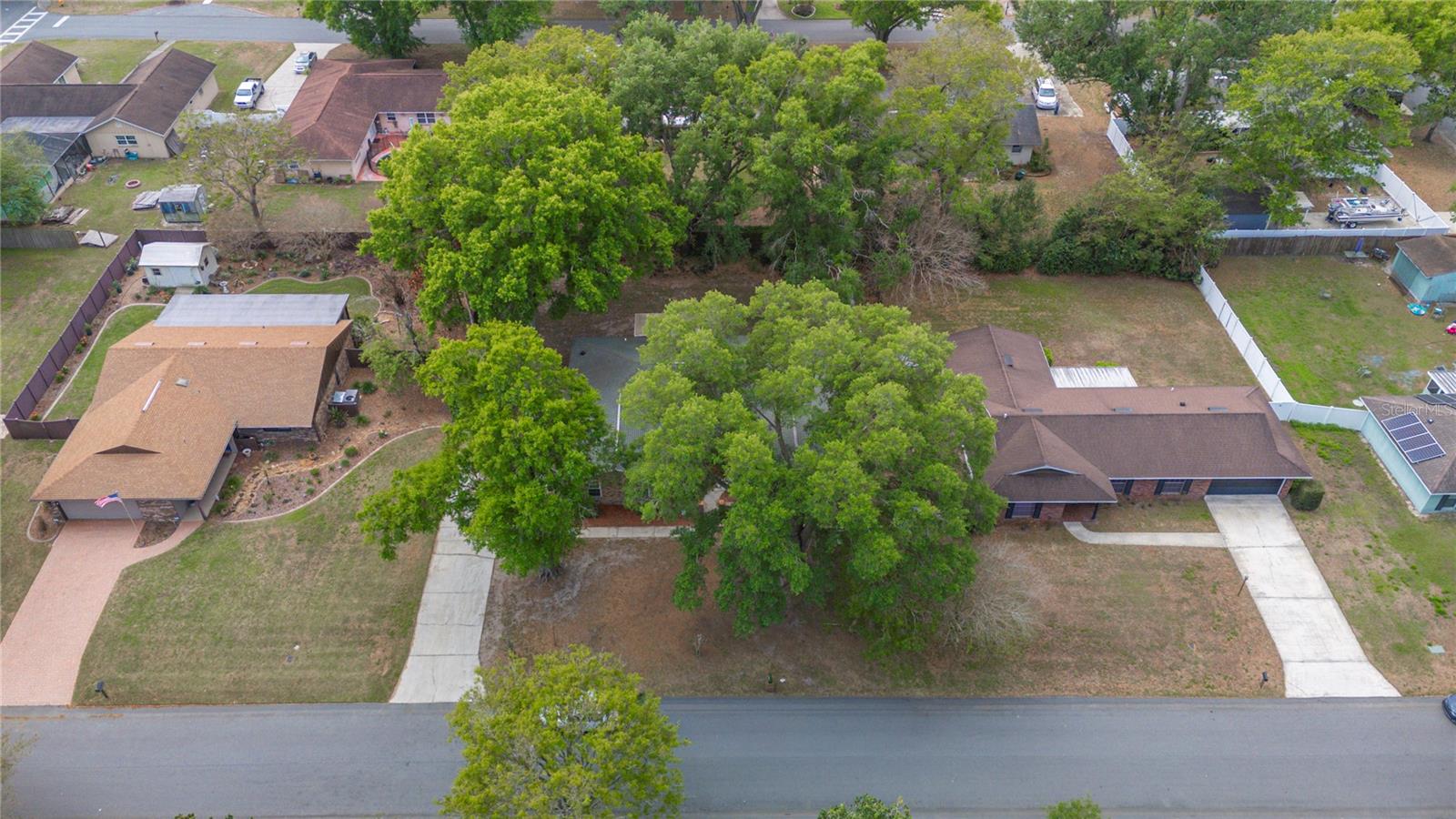 QUEENS POINT - Residential