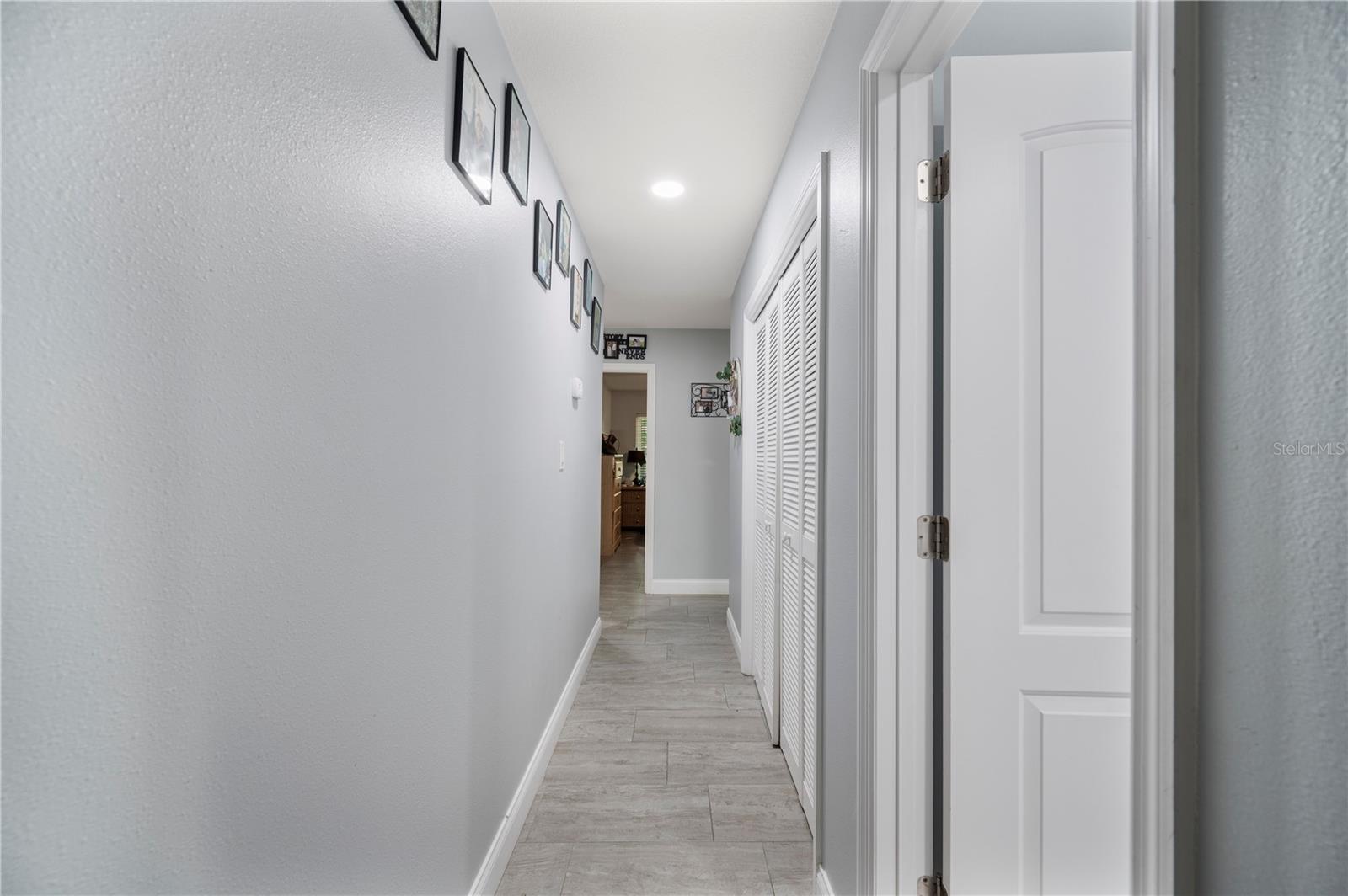 QUEENS POINT - Residential